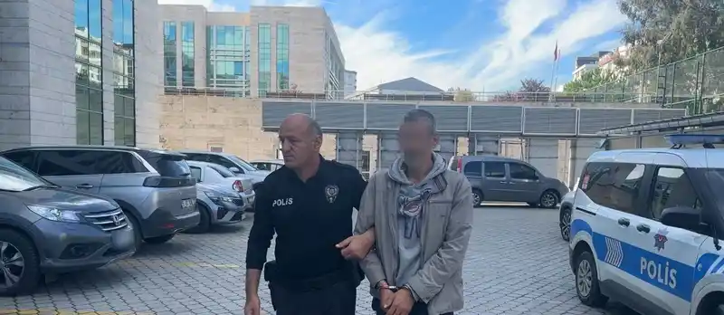 Ev eşyası hırsızlığı şüphelileri yakalandı
