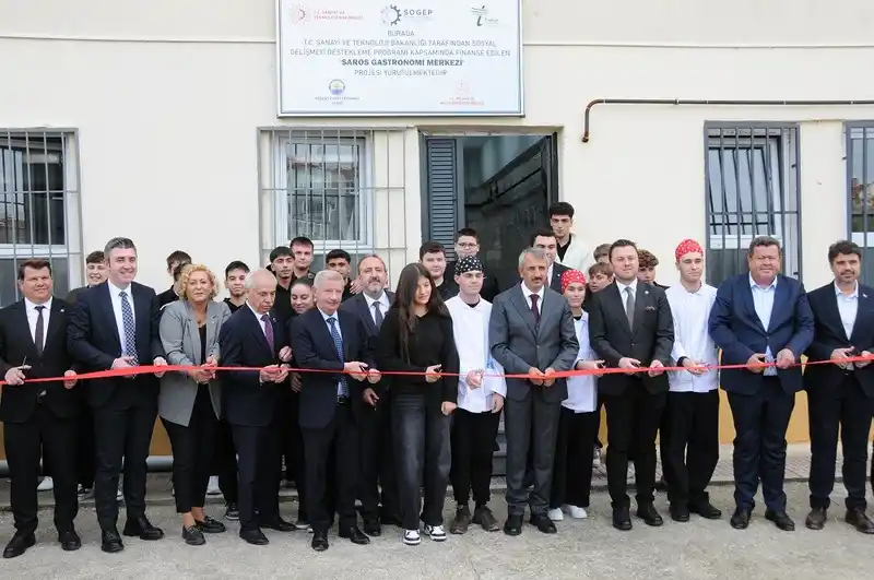 Saros Gastronomi Merkezi açıldı
