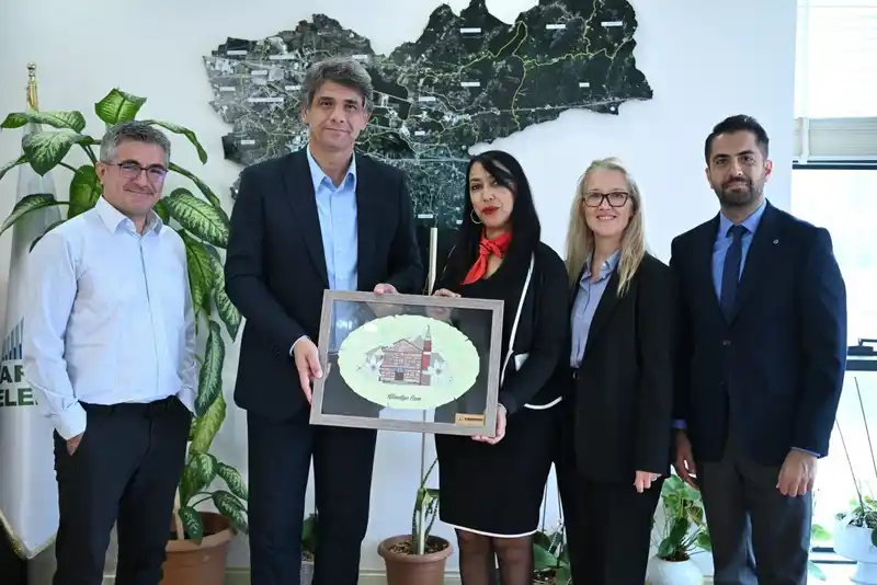 Fransız Belediye Başkan Yardımcısı Kartepe’de
