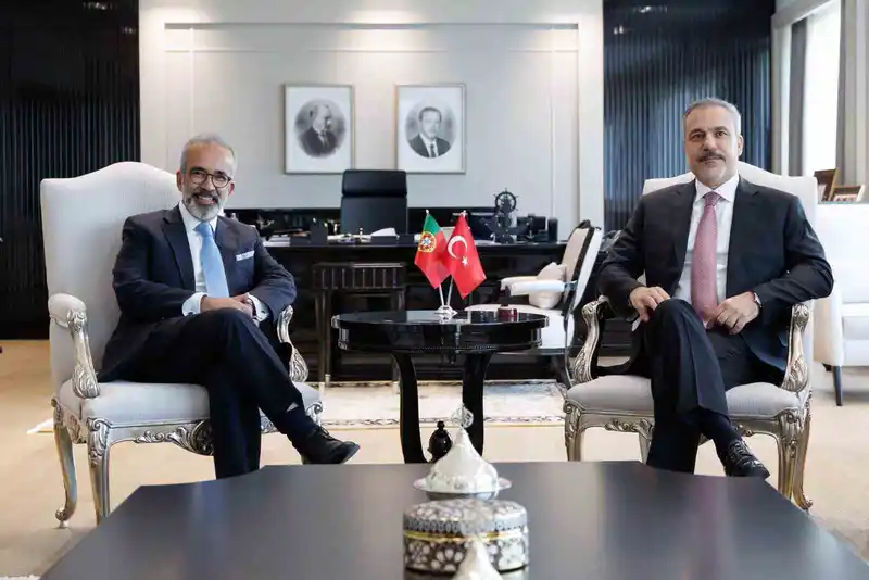 Dışişleri Bakanı Fidan, Portekizli mevkidaşı Rangel ile görüştü
