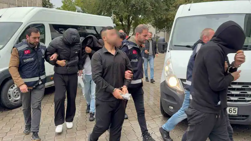 Samsun’da narkotik ekiplerinden peş peşe operasyon
