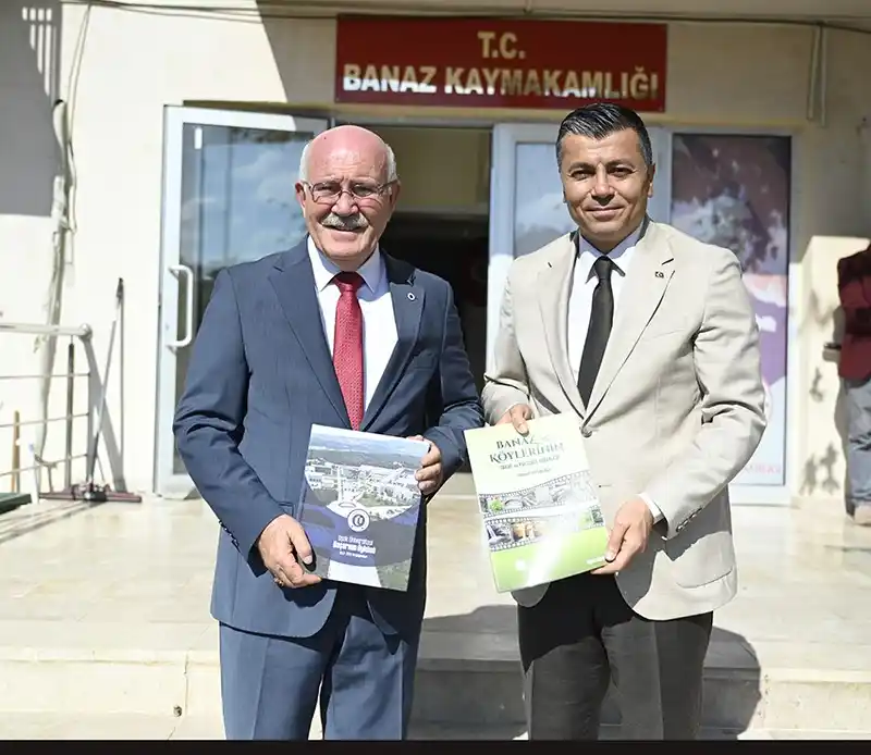 Rektör Prof. Dr. Savaş, Banaz MYO’yu ziyaret etti
