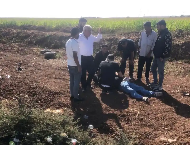 Şanlıurfa’da otomobil devrildi: 2 yaralı
