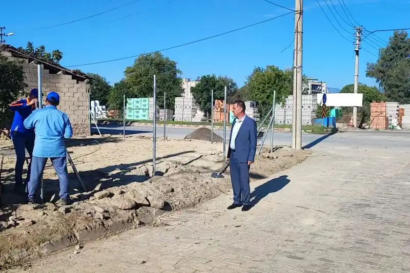 Yenipazar’da belediye ekiplerinden yoğun mesai
