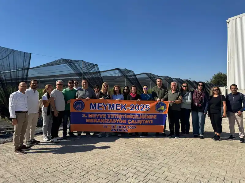 Genç ziraat mühendislerine seslenen Prof. Dr. Cengiz Toker: 