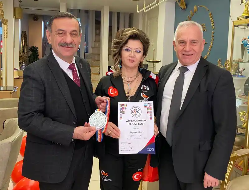 Dünya 2.’si kadın kuaför Denizli’nin gururu oldu
