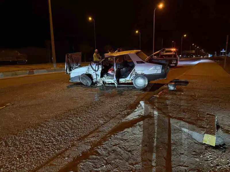 Karapınar’da tır ile otomobil çarpıştı: 2 yaralı
