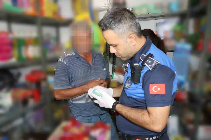 Şanlıurfa’da öğrencilere tarihi geçmiş ürün satan işletmeye 35 bin TL ceza
