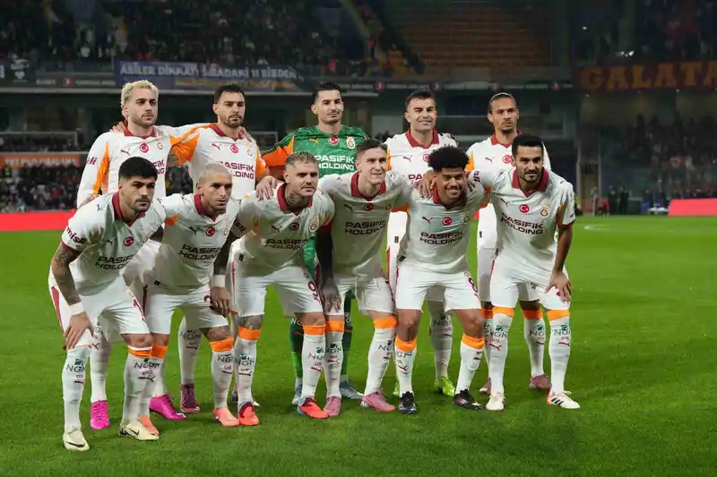 Galatasaray’da 6 değişiklik
