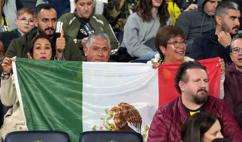 Trendyol Süper Lig: Fenerbahçe: 0 - Fatih Karagümrük: 0 (Maç devam ediyor)
