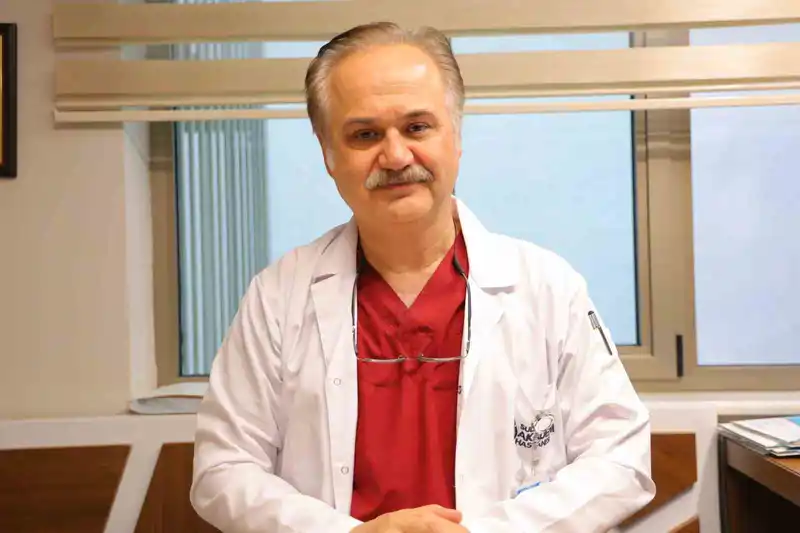 Ameliyathanede türkü ve uzun hava
