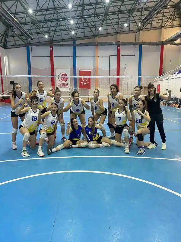 Kayseri Voleybol Kulübü Gaziantep’ten galibiyet ile döndü