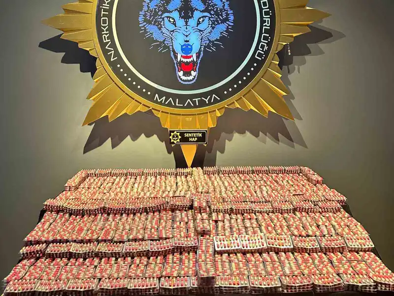 Malatya’da torbacı operasyonu: 22 bin 440 hap ele geçirildi
