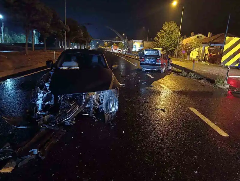 Bilecik’teki trafik kazasında 2 kişi yaralandı
