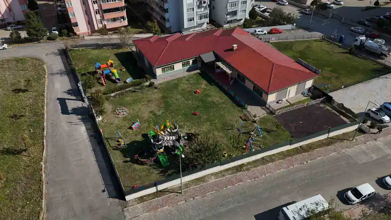 Özel kreşin öğretmeni çocuğa felaketi yaşattı: İddiaya göre öğretmen çocuğun kolunu ısırdı
