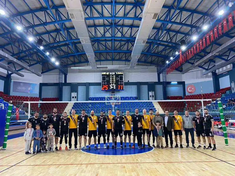 Kamu spor oyunları voleybol müsabakaları tamamlandı
