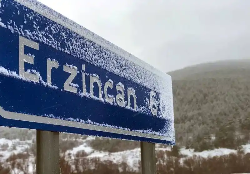 Erzincan’da sağanak yağış, yüksek kesimlerde kar bekleniyor
