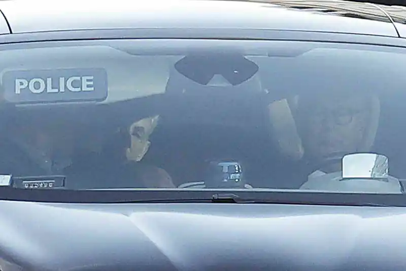 Fransa tarihinde bir ilk: Eski Cumhurbaşkanı Sarkozy hapse girdi
