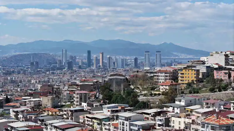 İzmir’de zemin araştırmaları için 32 bin deney yapıldı
