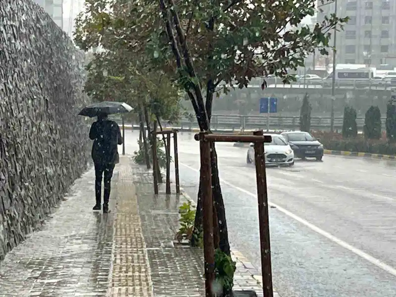 Baraj doluluk oranının yüzde 7’ye gerilediği Hatay’da yüz güldüren yağış
