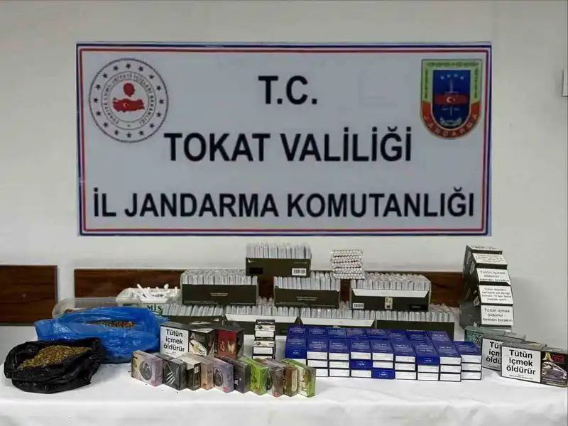 Tütün kaçakçılığı yapan 1 kişi hakkında işlem başlatıldı.
