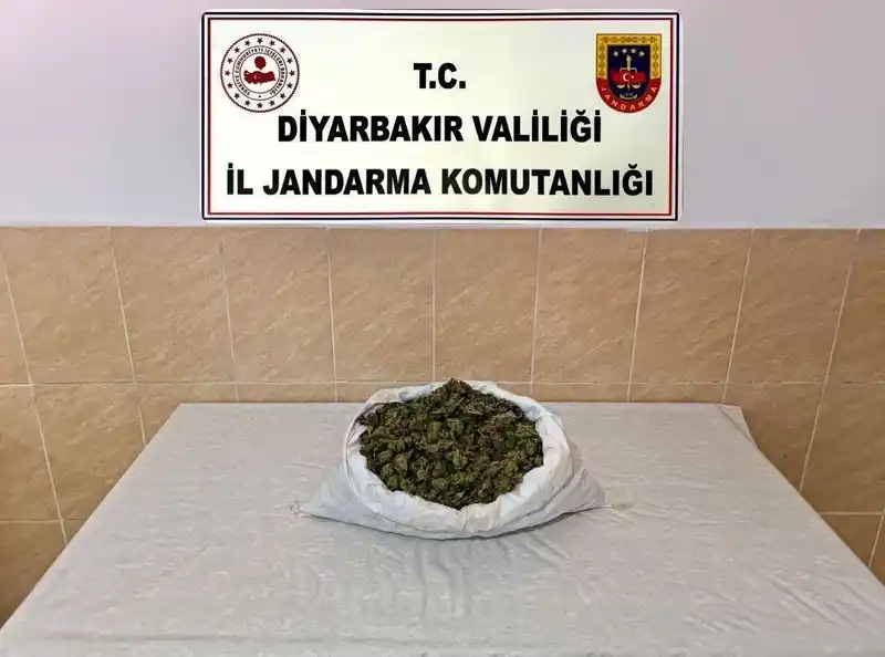 Diyarbakır’da uyuşturucu operasyonu
