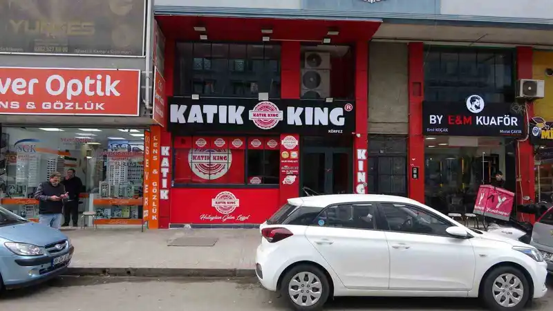 999 kişinin zehirlendiği ’döner skandalı’ davasında karar çıktı: Sanıklar tahliye edildi
