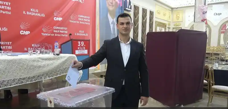 CHP Kilis İl Başkanlığına Umut Mehmet Sapan seçildi
