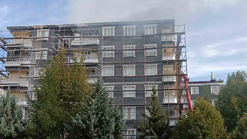 Batman’da çatı katında korkutan yangın
