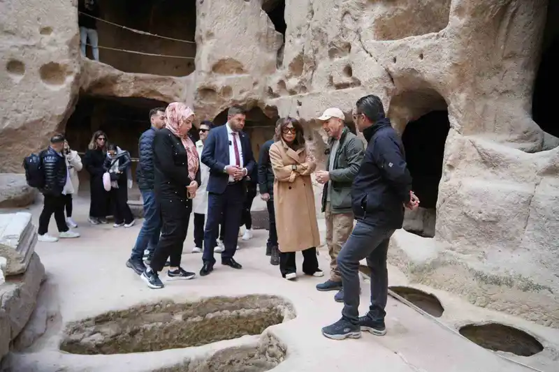 Işın Karaca, Niğdelilere unutulmaz bir gece yaşattı
