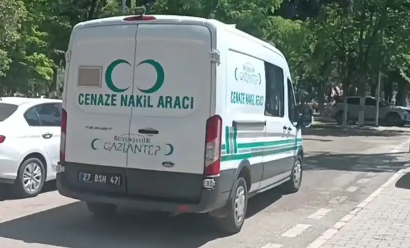Gaziantep’te arkadaşı tarafından bıçaklanan 13 yaşındaki çocuk kurtarılamadı
