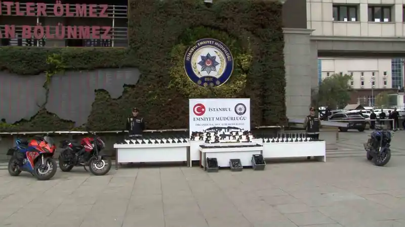 İstanbul’da çetelere ve silah kaçakçılarına operasyon: 165 gözaltı
