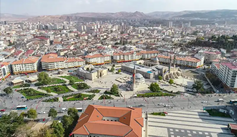 Sivas’ta araç sayısı 213 bini geçti
