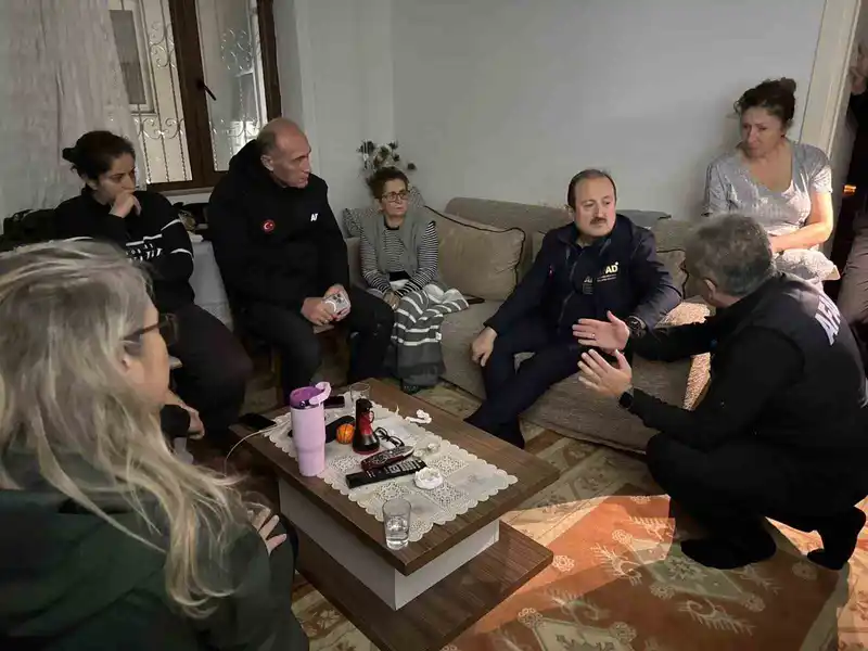 AFAD Başkanı selden etkilenen İzmir’de
