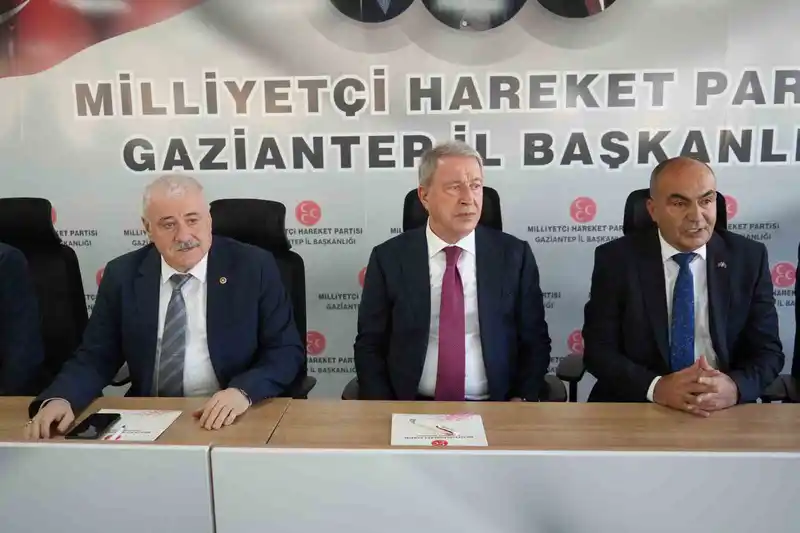 Milletvekili Hulusi Akar: 