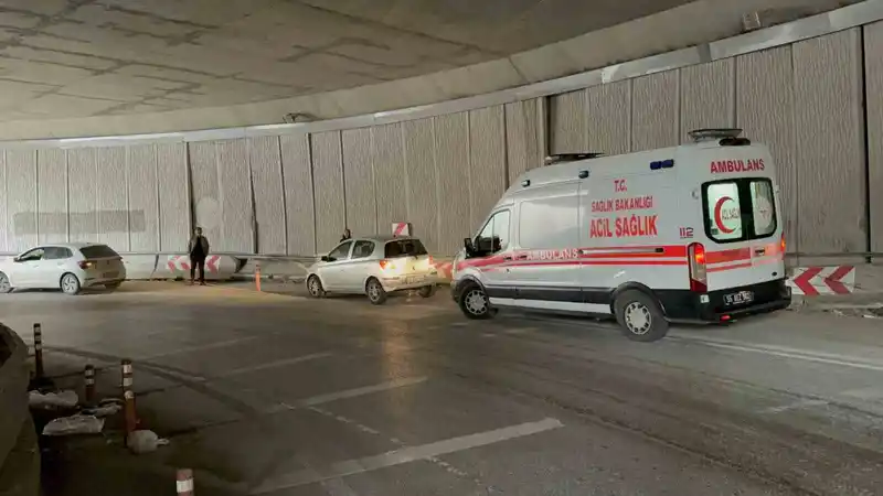 Yeşilkent alt geçidinde yine kaza: 1 yaralı
