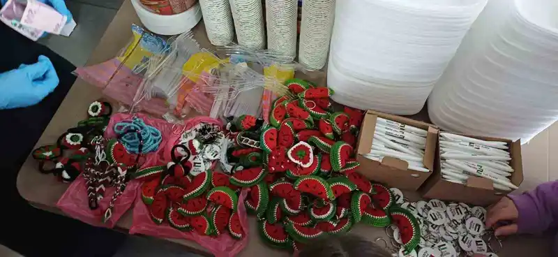 Devrekli öğrencilerden Filistin için hayır çarşısı
