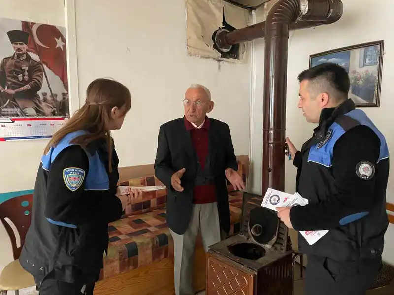 Karabük Emniyeti’nden soba ve şofben zehirlenmelerine karşı bilinçlendirme çalışması
