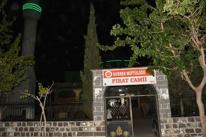 Siverek’te cami bahçesinde gömülü bulunan bebeğin sırrı çözülüyor
