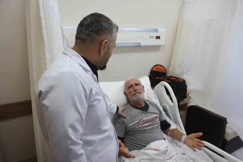 Kamyondan düşüp pelvis kemiği kırıldı, Konya’da 2 saatlik ameliyatla sağlığına kavuştu
