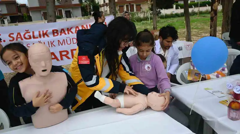 Kuşadası’nda ‘sağlıklı çocuk, sağlıklı gelecek’ projesi başladı
