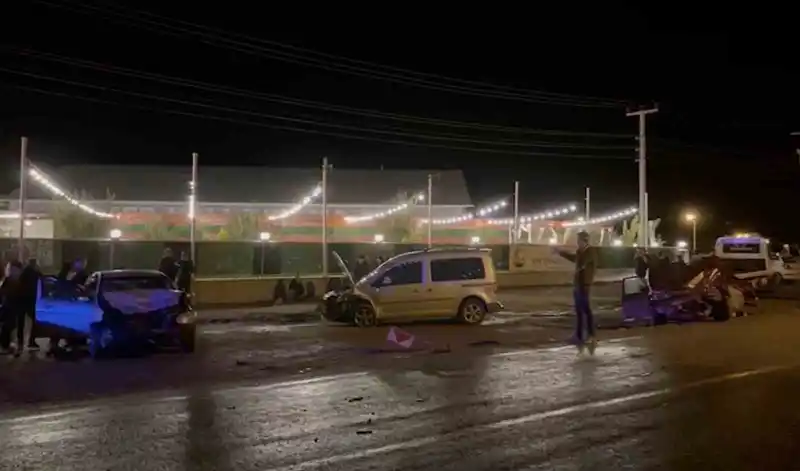 Çankırı’da zincirleme trafik kazası: 9 yaralı
