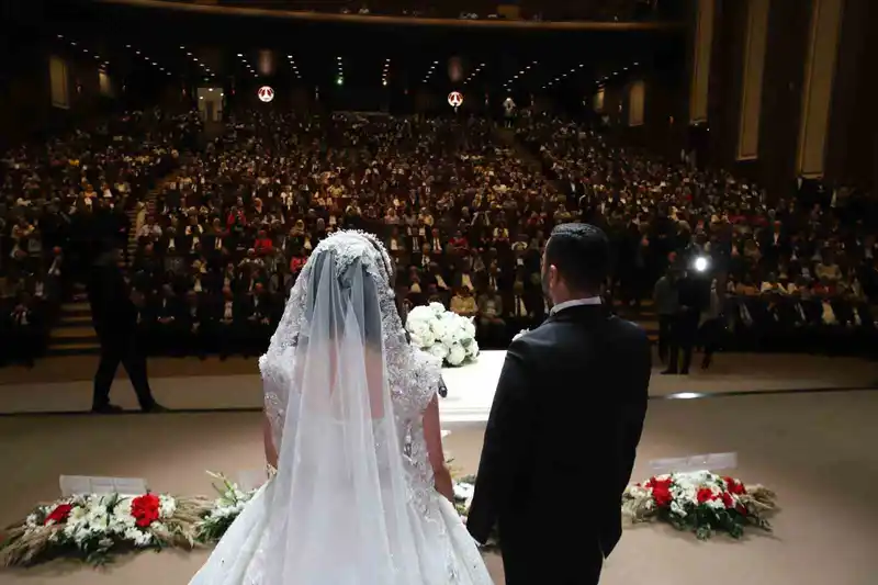 Siyaset, iş dünyası, spor ve bürokrasiyi buluşturan nikah
