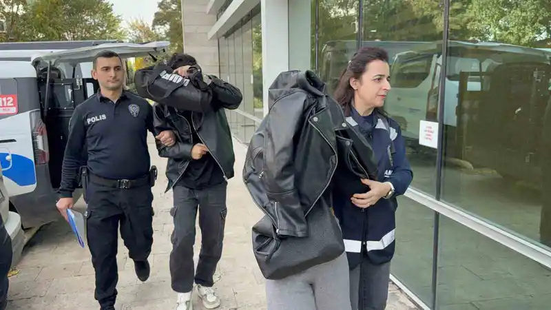 Marketten yiyecek hırsızlığı
