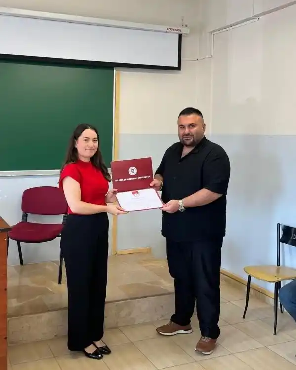 Bilecik’te ‘Bir Mezun Bir Hikâye’ söyleşisi öğrencilerle buluştu
