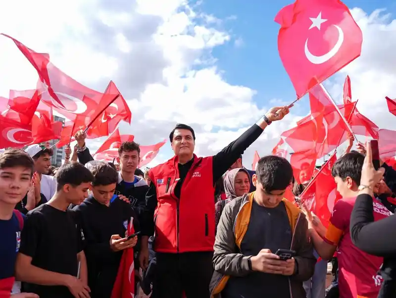 Yılmaz’dan 29 Ekim Cumhuriyet Bayramı mesajı
