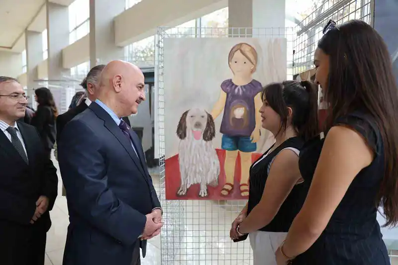 Öğrencilerin ortak eserleri sergilendi
