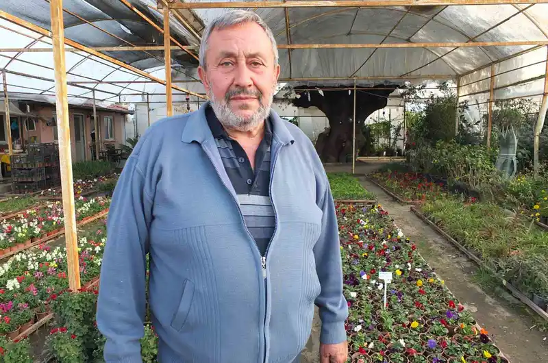 Balıkesir’de makine mühendisi çiçekçi oldu
