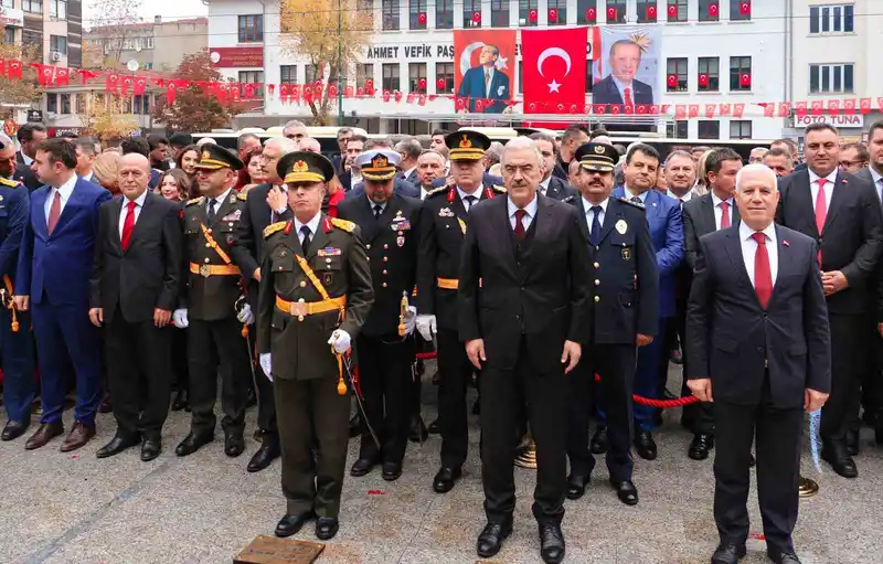 Bursa Valisi Ayyıldız: 