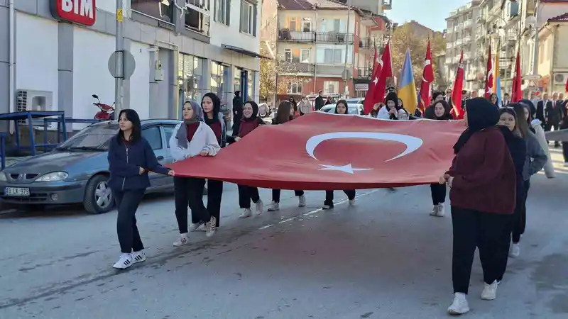 Hisarcık’ta ’Cumhuriyet Yürüyüşü’
